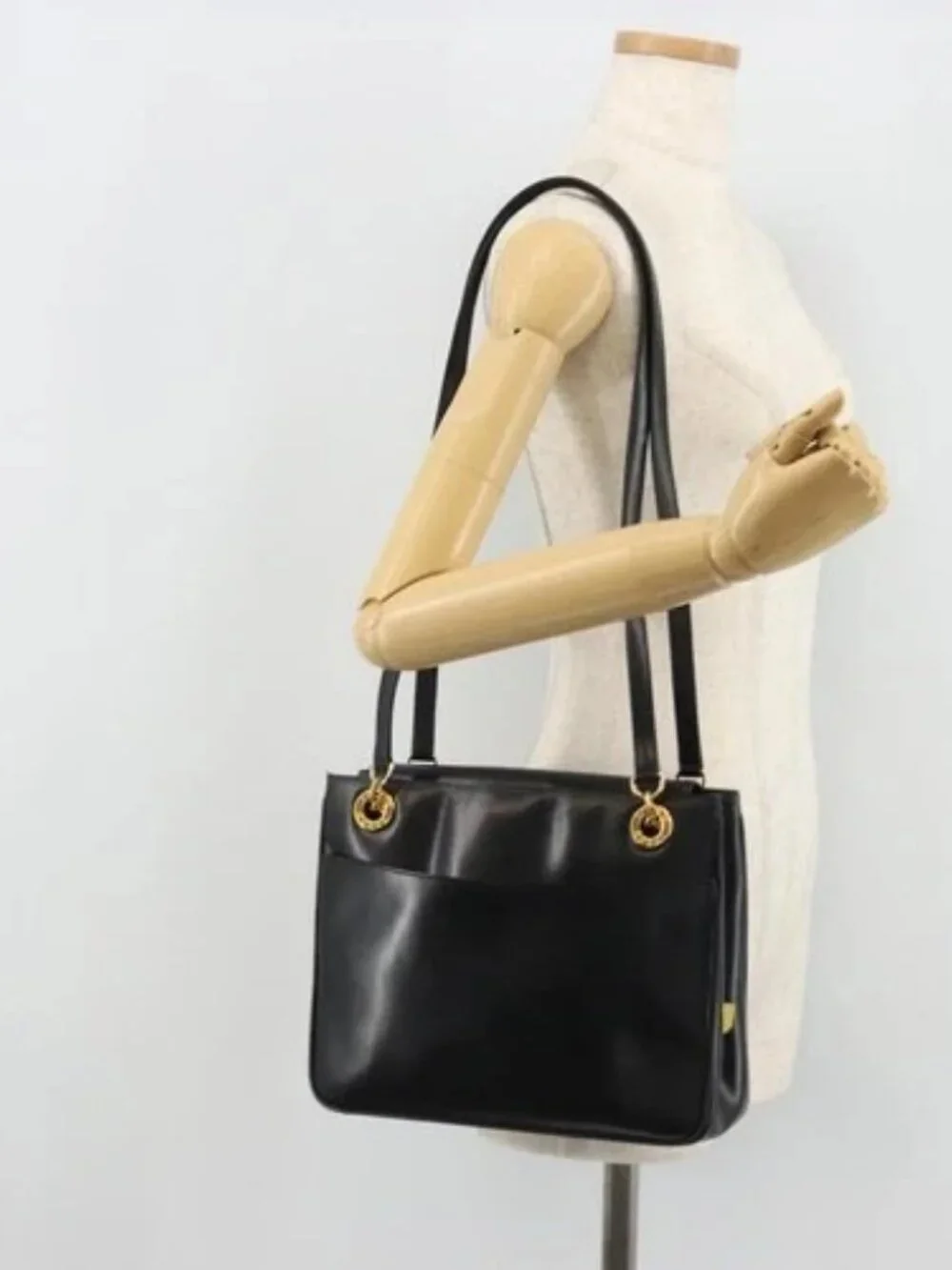GUCCI Shoulder Bag Leather Black Gold 001 46 1641 Auth 173331